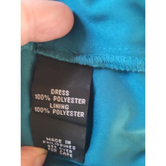 By & By Green Dress Sheer Overlay With Lined Body Stretch Waist Sz S - Picture 5 of 5